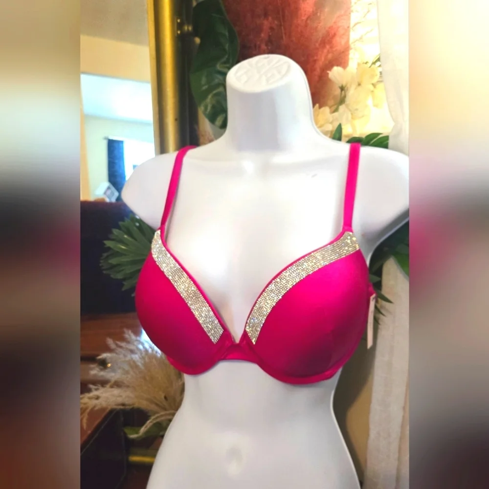 NEW Victoria Secret Shine Swim Top